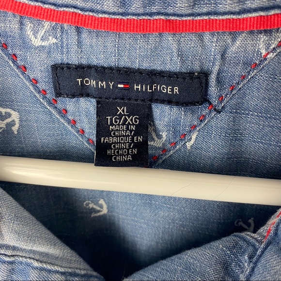 Tommy Hilfiger Chambray Anchor Print Button down - Picture 3 of 8